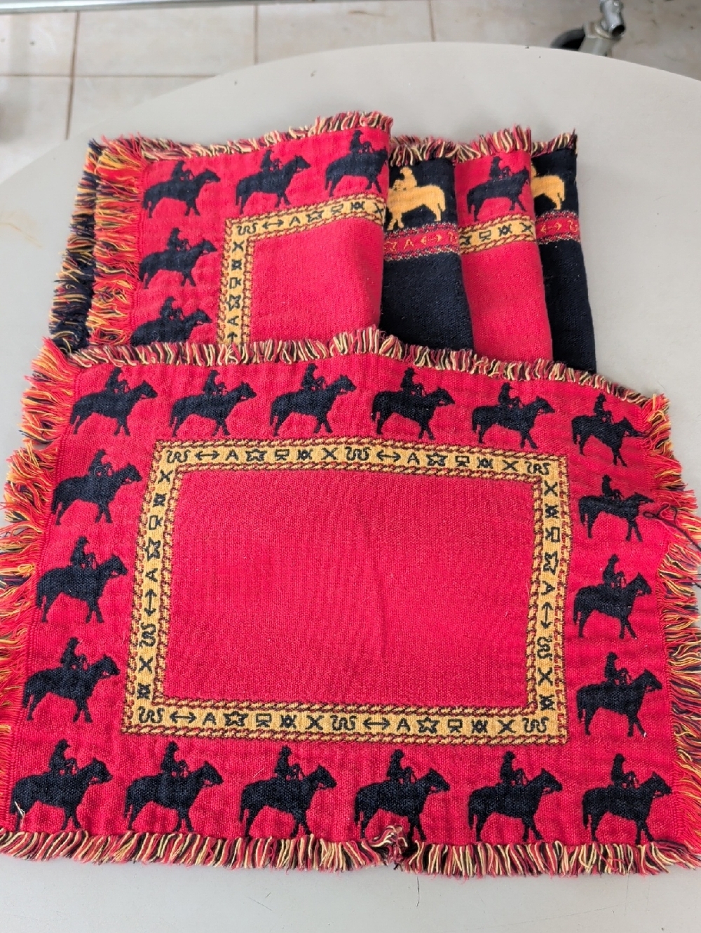 5 Reversible Ring Barn Red Blue Equestrian Fringe Placemat Horse Rodeo Ranch